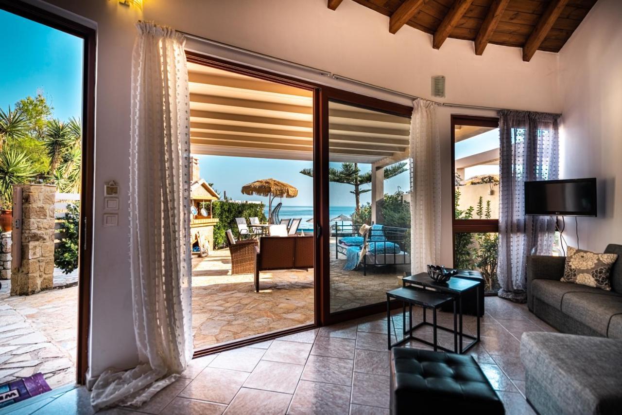 Beachfront Andriana Villa With Mini Pool And Spa Vasilikí Exterior foto