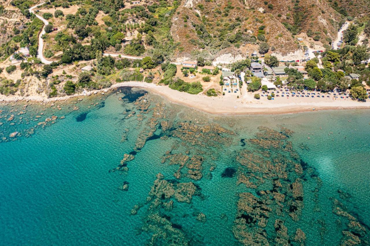 Beachfront Andriana Villa With Mini Pool And Spa Vasilikí Exterior foto